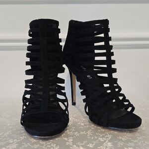 Madden Girl "Lexxx" Women's Size 7 Black Strappy Heeled Sandals